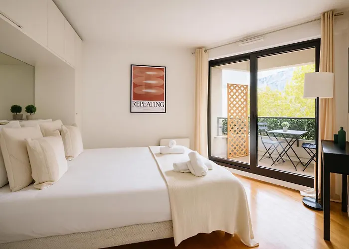 Renove De Luxe Au 19eme Apartman *